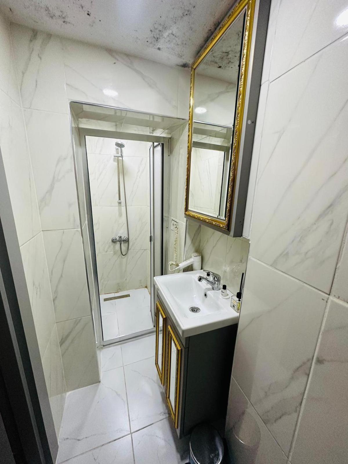 Taksim Maria Suit Hotel Istanbul Exteriör bild